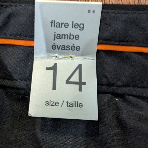 Joe Fresh flare leg black pants Size 14 NWT - Picture 5 of 9